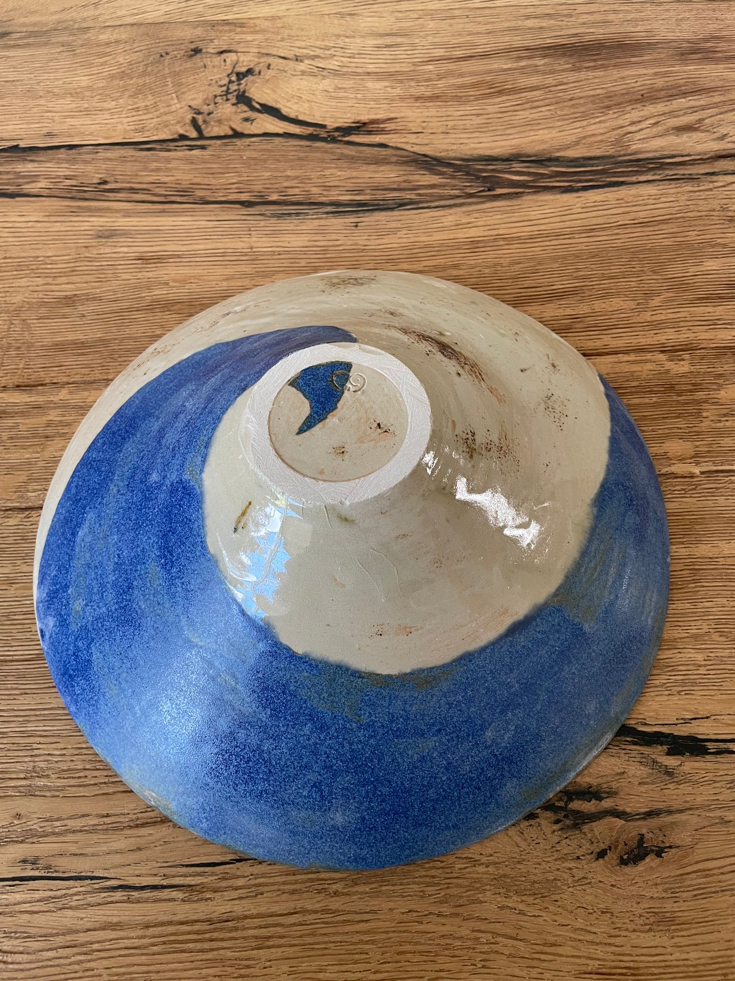 Gedraaide schaal Blue wave