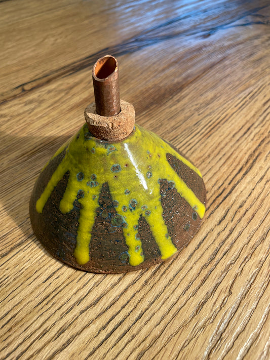 Piramide vaas met kurk (small)