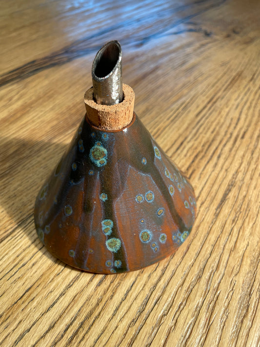 Piramide vaas met kurk (small)